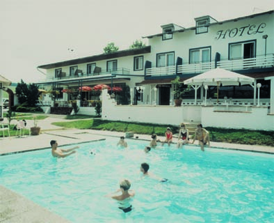 Hotel-Restaurant Auhof Schwimmbad Hotel-Restaurant Auhof Schwimmbad